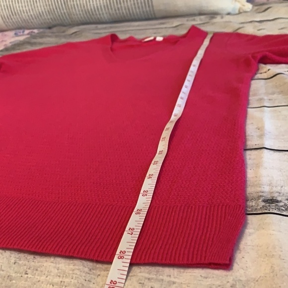 GAP Brooklyn V Neck Sweater - Picture 14 of 14
